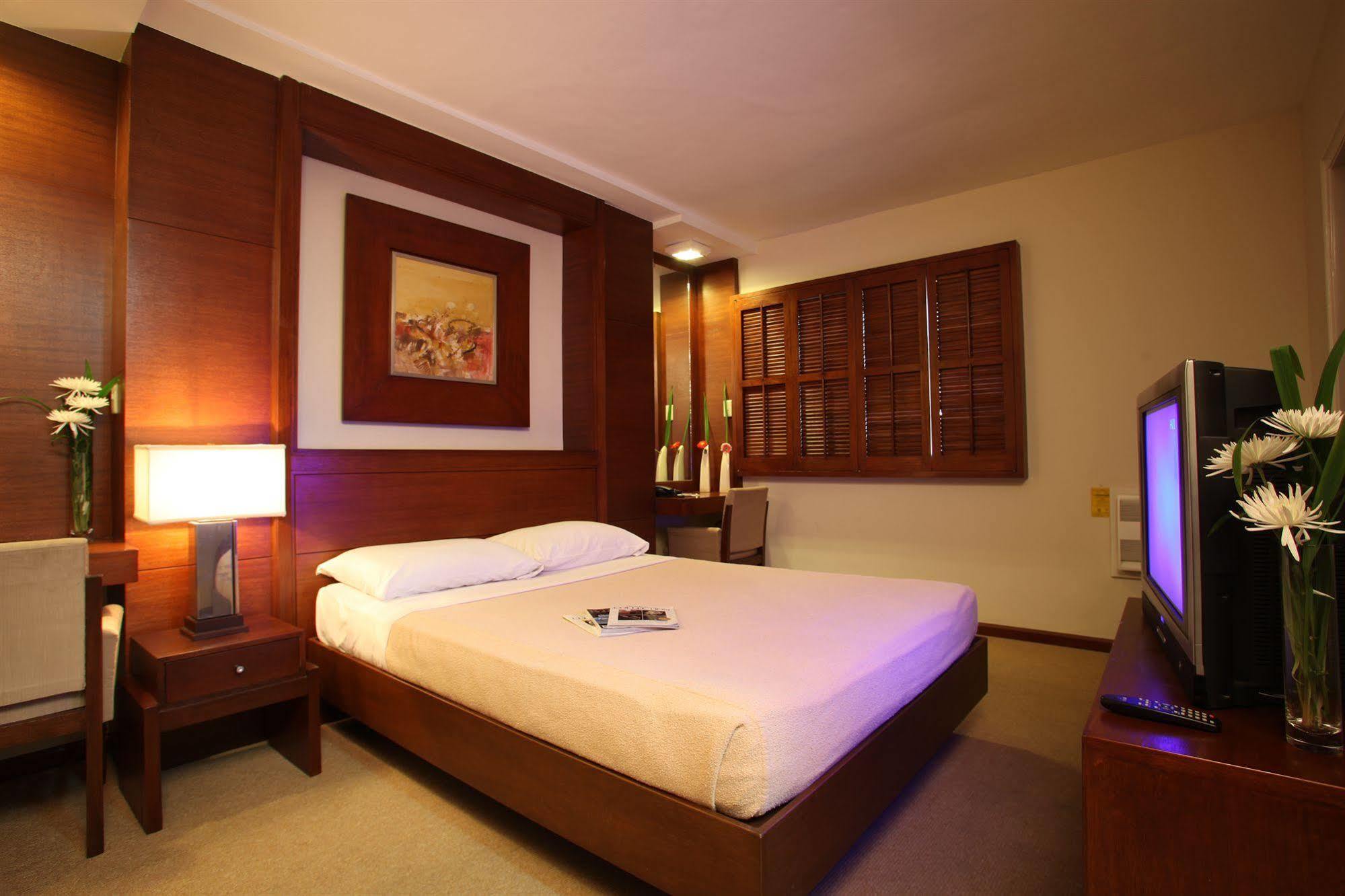 Amorsolo Mansion Hotel Makati City Exteriér fotografie